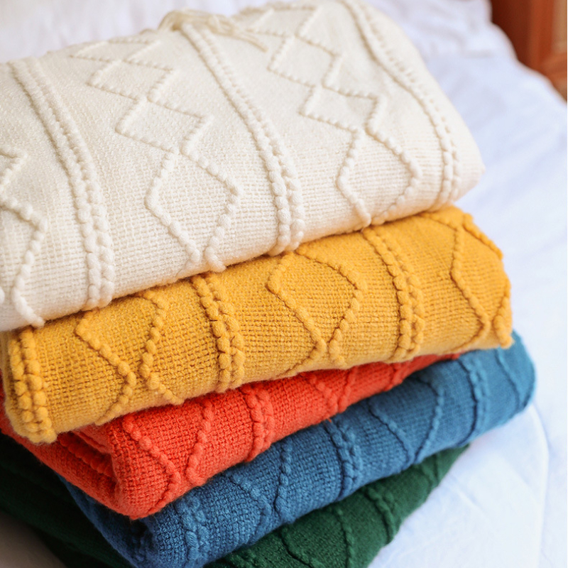 Plaid en tricot texturé Diamon - Home Textiles City avis et prix
