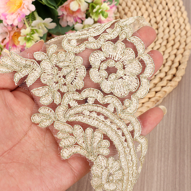Robe en dentelle brodée à cord - Home Lines Textiles avis et prix
